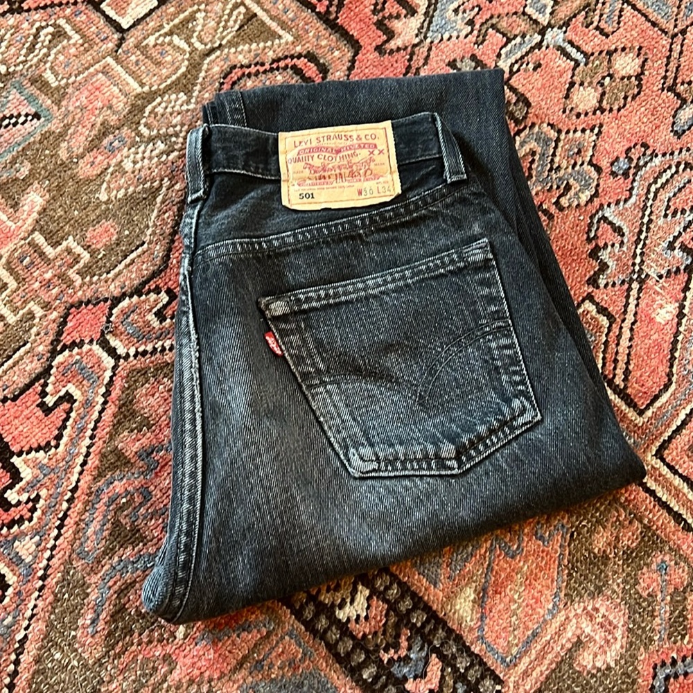 90s Vintage 501xx Levi’s modern size 28”W